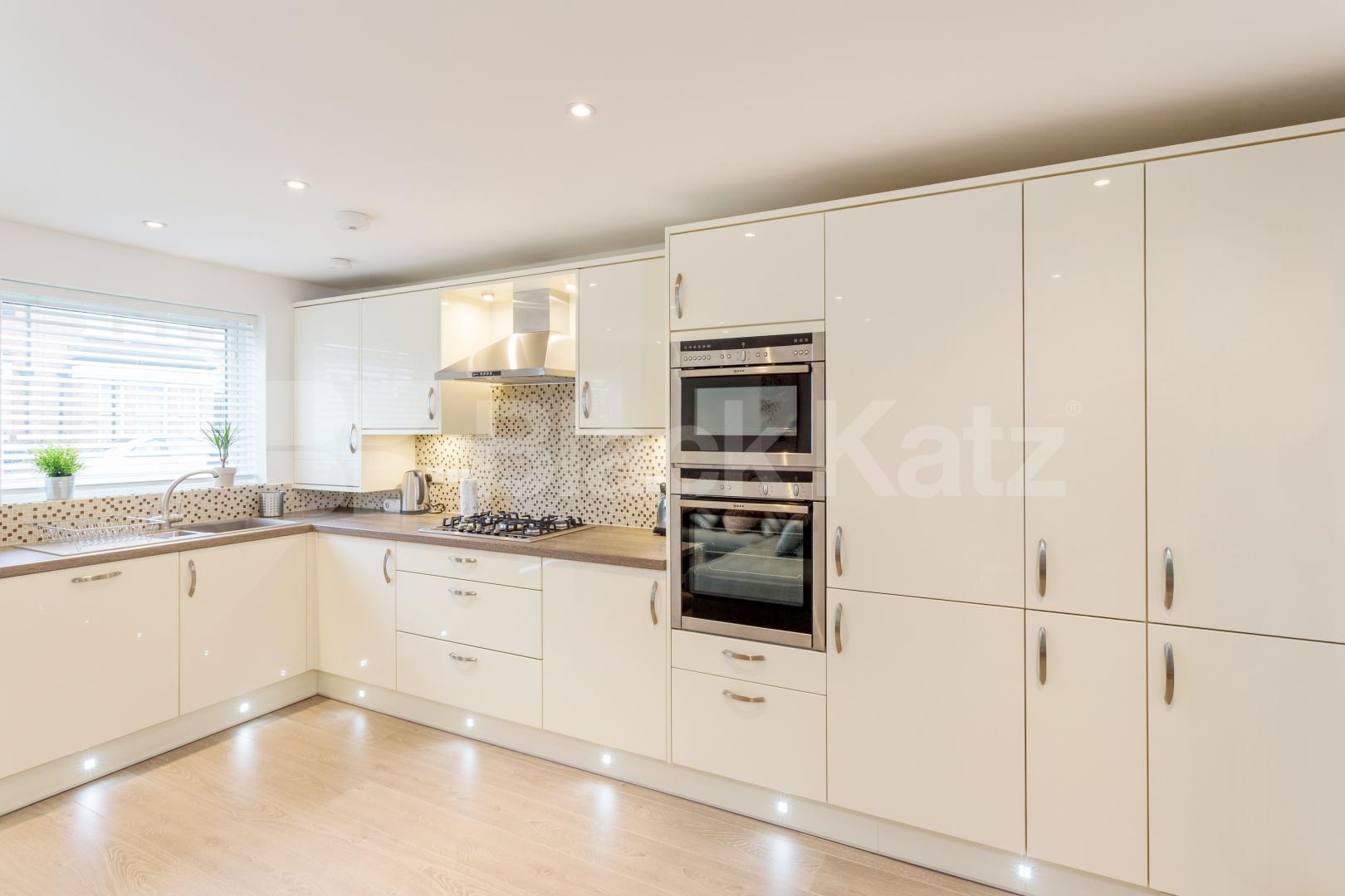 			1 Bedroom, 1 bath, 1 reception Maisonette			 Mayford Road, Balham/Wandsworth Common